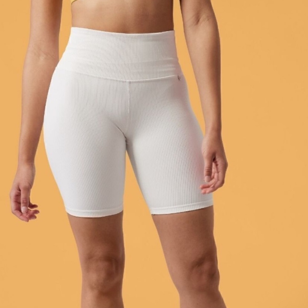Athleta x Alicia Keys Elation Rib 9” High-Waisted White Shorts